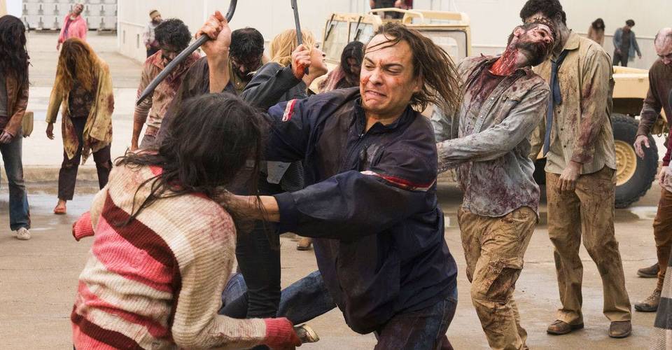 Fear the Walking Dead Showrunner Talks Season Premieres Major Death Fear the Walking Dead Showrunner Talks Season Premieres Major Death